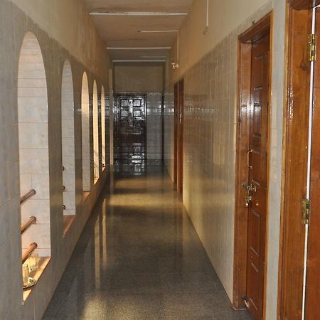 Hotel Gokarna International Екстер'єр фото